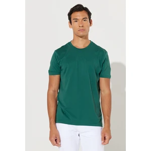 Altınyıldız Classics Erkek Koyu Yeşil Slim Fit Dar Kesim %100 Pamuk Bisiklet Yaka Tişört