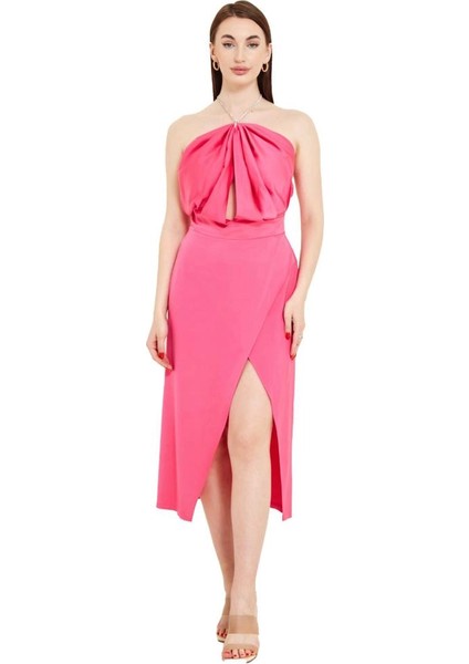 Boyundan Zincir Bağlamalı Yırtmaçlı Midi Boy Elbise