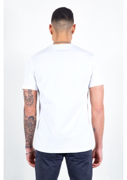 Beyaz Erkek Basic T-Shirt indirimleri