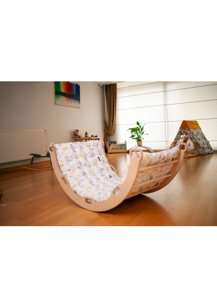 Pikler Tırmanma Seti Montessori Oyun Seti ve Flamingo Desenli Yastık | Pikler Aktivite Merkezi Kemer & 2 Rampa + Flamingo Desenli Yastık indirimleri