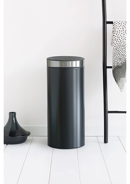 Evrekala Çöp Kutusu Brabantia Parmak İzi Önleyici Dokunmatik 30 lt
