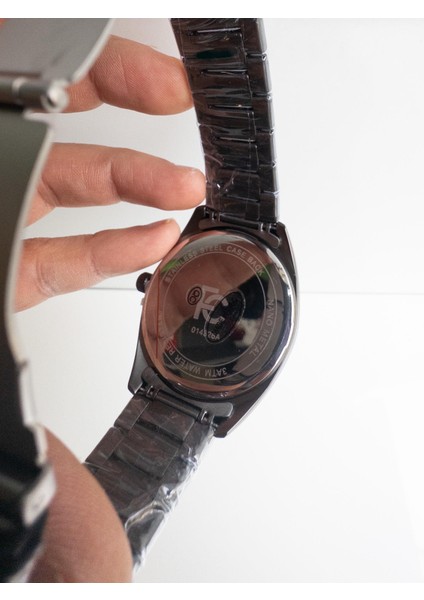 Mercek Takvimli Çelik Erkek Kol Saati modelleri