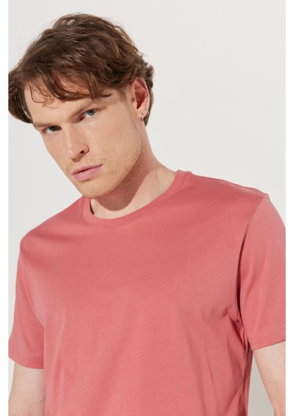 Erkek Kiremit Slim Fit Dar Kesim %100 Pamuk Bisiklet Yaka Tişört