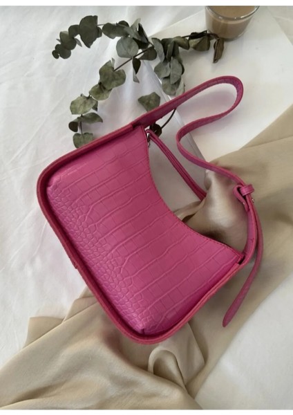 Moon Timsah Deri Desenli Baget Kadın Omuz Çantası Fuşya