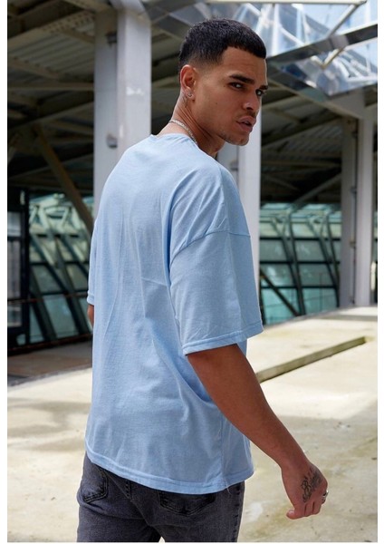 Erkek Oversize Açık Mavi T-Shirt