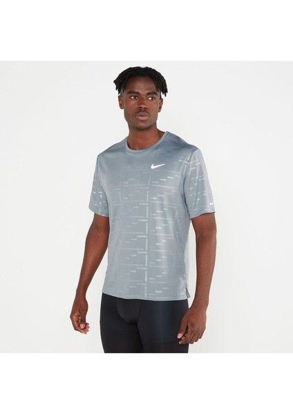 Performance Dri Fit Uv Rdvn Miler Kabartmalı Spor Tişört DV8104-084