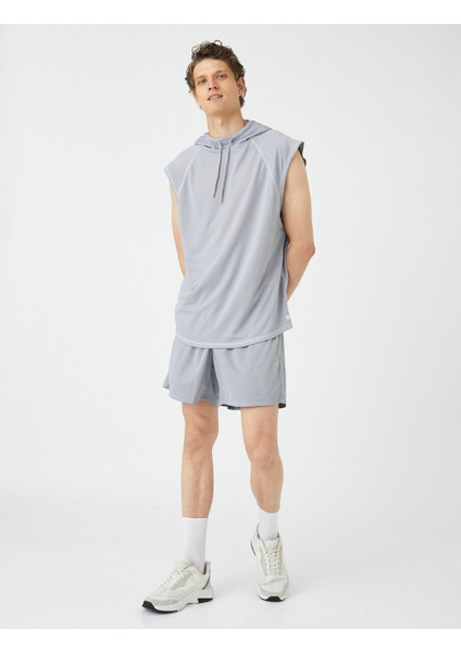 Spor Atlet Kapşonlu Dikiş Detaylı Kolsuz fiyatları