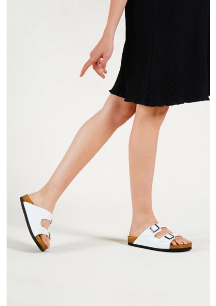 Karina Beyaz Terlik modelleri