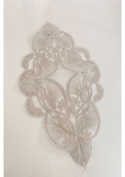 Modern Gümüş Parıltılı Sehpa & Tepsi Örtüsü (Çeyizlik)