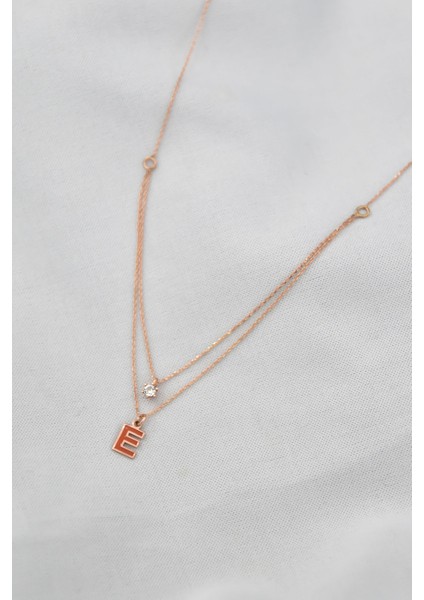 925 Ayar Gümüş Rose Kaplama Tektaş ve Mineli E Harf Asansör Kolye