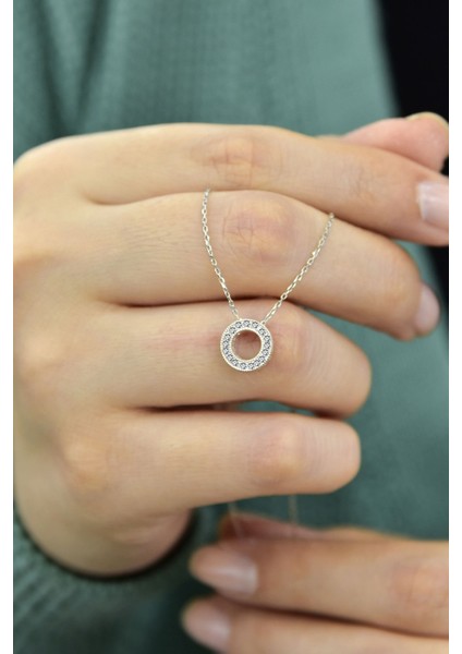 925 Ayar Gümüş Rodyum Kaplama Taşlı Yuvarlak Kolye fiyatları