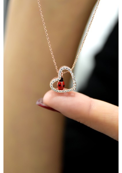 925 Ayar Gümüş Rose Kaplama Uğur Böcekli Kalp Kolye