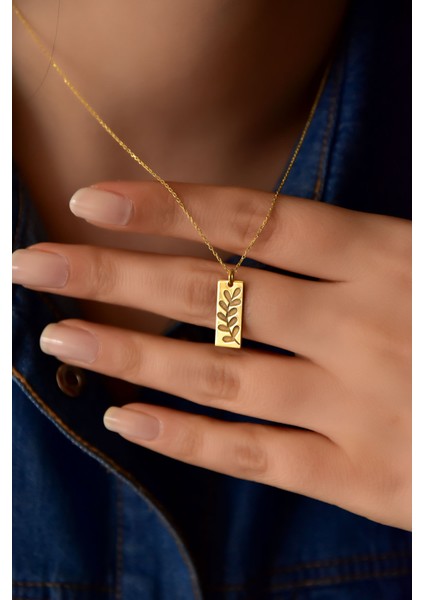 925 Ayar Gümüş Altın Kaplama Dikdörtgen Zeytindalı Plaka Kadın Kolye