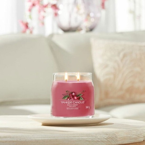 Yankee Candle 1701391E Orta Mum Black Cherry Fiyatı