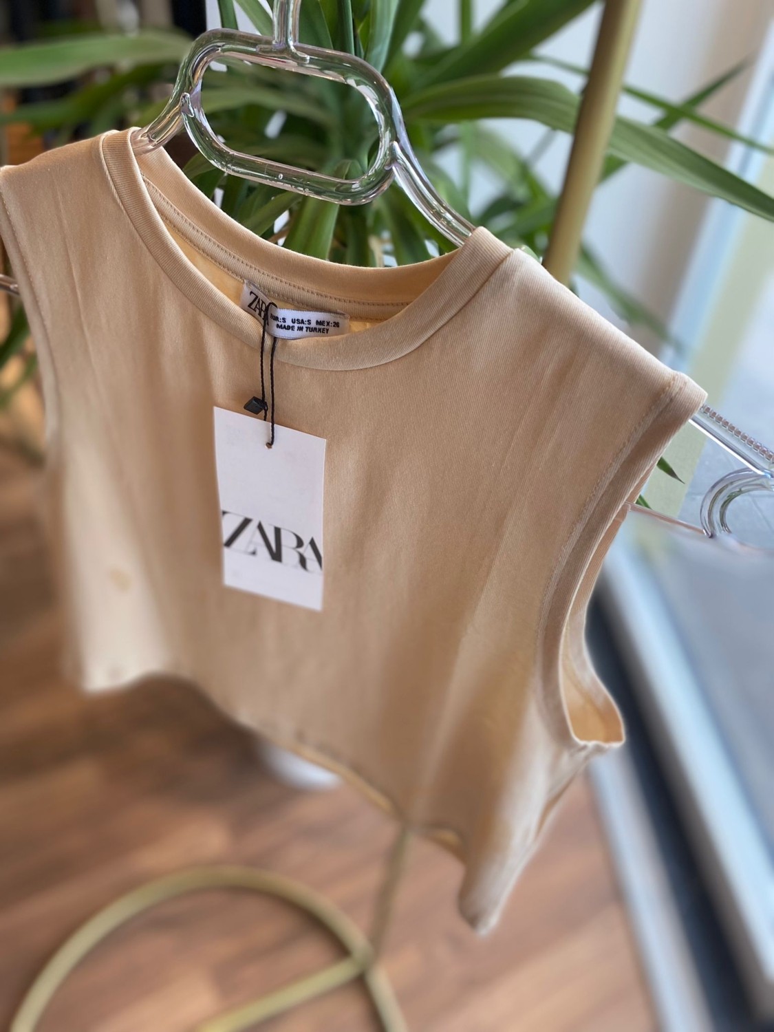 Unique Boutique Ekru Bisiklet Yaka Likralı Basic Crop