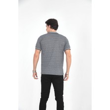 KMK Kombin  Baba Yakalı Cepli Desenli Model Klasik Kesim  T-Shirt
