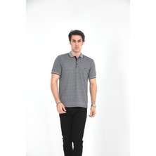 KMK Kombin  Baba Yakalı Cepli Desenli Model Klasik Kesim  T-Shirt