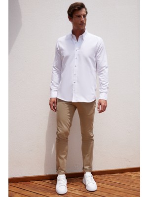 AC&Co / Altınyıldız Classics Erkek Beyaz Slim Fit Dar Kesim Düğmeli Yaka Pamuklu Oxford Gömlek