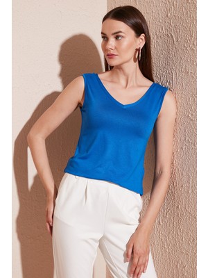 Lela V Yaka Kalın Askılı Kadın Bluz 5864384