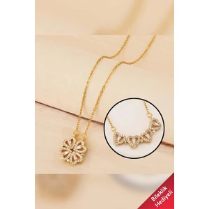 The Collection Zirkon Taşlı Açılır Çoklu Kalpli Kapanır Yonca Mıknatıslı Kararmaz Gold Çelik Kolye