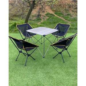 Büyük Masa + 4 Pratik Sandalye Set