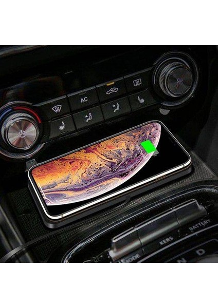 Super Şarj 15W Kablosuz Araç Şarj Padi Masaüstü Kablosuz Şarj Padi USB Girişli Araç Şarjı modelleri
