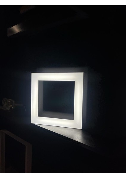Kare Lineer Armatür 40X40 (Cri>95) 4000 Kelvin Beyaz Kasa modelleri