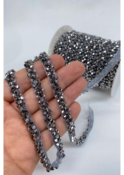 Antrasit Gri Kristal Boncuk Işlemeli Şerit