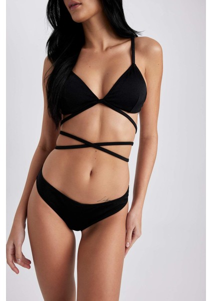 Fall in Love Regular Fit Bikini Alt W8732AZ22SM