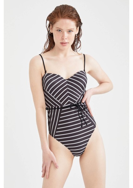 Kalp Yaka Geometrik Desenli Mayo U3111AZ21SM