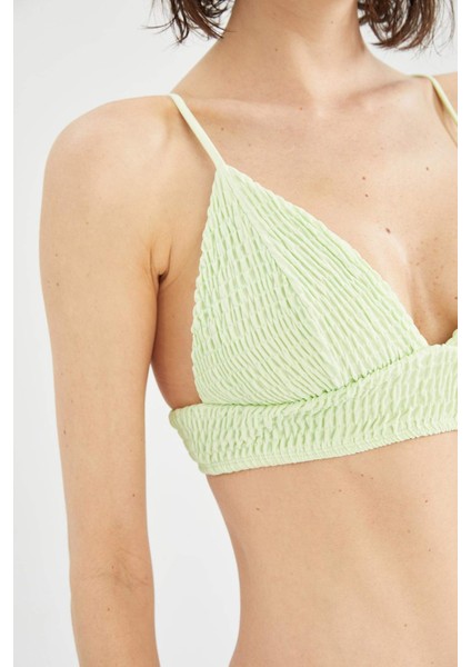 Fall in Love Regular Fit Gipeli Triangle Bikini Üstü V8791AZ22SM