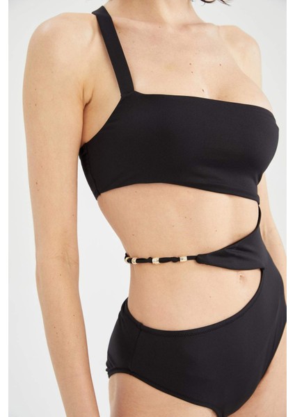 Fall in Love Regular Fit Tek Omuzlu Aksesuar Detayı Esnek Dokulu Mayo W9359AZ22SM