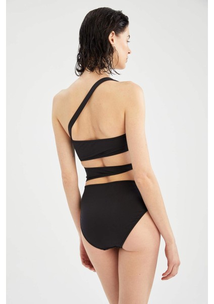 Fall in Love Regular Fit Tek Omuzlu Aksesuar Detayı Esnek Dokulu Mayo W9359AZ22SM