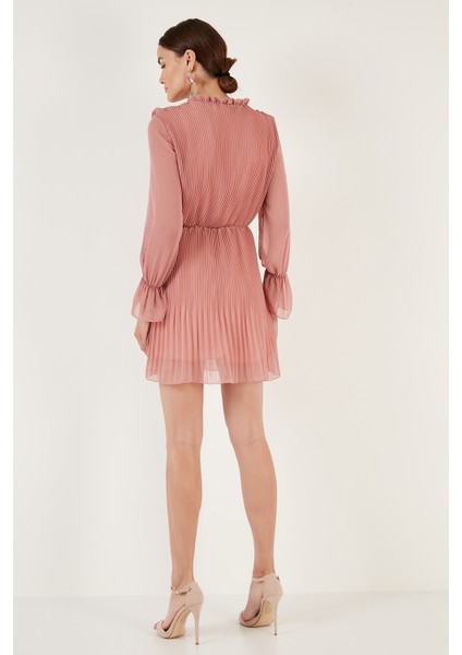 Kol Detaylı Pileli Şifon Mini Elbise Bayan Elbise 611SHN03 indirimleri