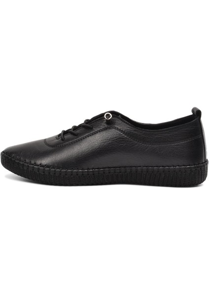 7230 Siyah Kadın Günlük Deri Ayakkabı modelleri