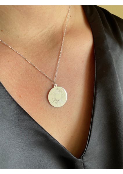 Gümüş Güneş Kolye - 925 Ayar Gümüş Güneş Kolye - Güneş Kolye - Kadın Kolye - Gümüş Kolye - Kadın Gümüş Kolye - Kadın Güneş Kolye fırsatları