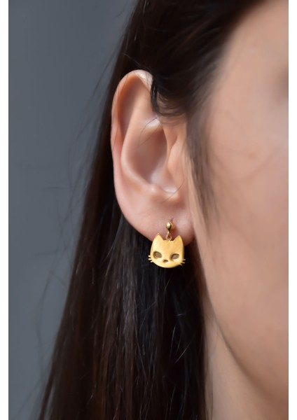 925 Ayar Gümüş Altın Kaplama Kedi Model Çivili Kadın Top Küpe