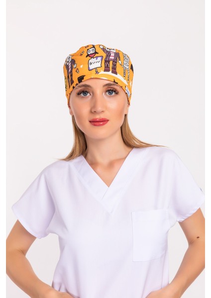 Cadılar Bayramı Desenli Cerrahi Bone