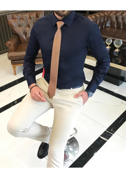 İtalyan stil slim fit saten pamuk erkek kravat yaka gömlek lacivert T9423 fiyatları