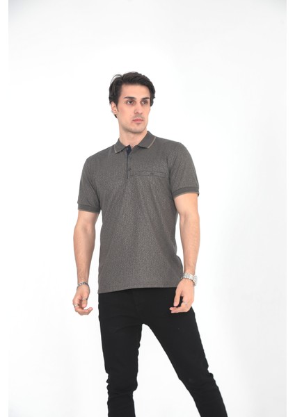 Baba Yakalı Cepli Desenli Model Klasik Kesim T-Shirt