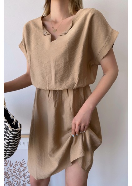 Kadın Bej Kısa Kol, Kalp Yaka, Dokulu Desen, Bele Oturan, Aerobin Lastikli Bel Midi Elbise fırsatları