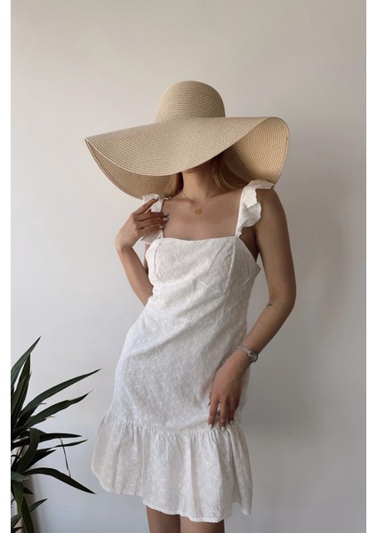 Kadın Beyaz Ince Askılı, Kare Yaka, Dantel/güpür Desen, A-Line Kalıp/kesim, Midi Fisto Elbise