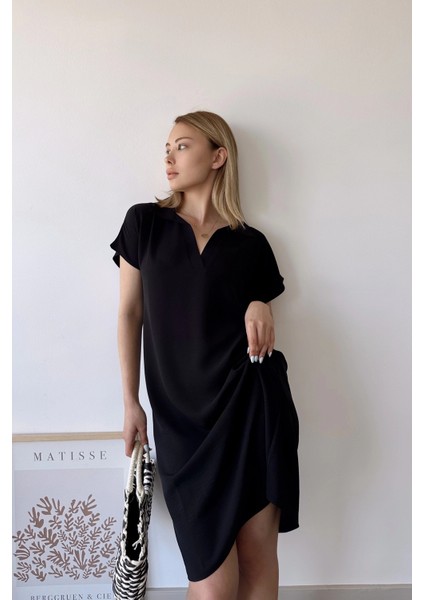 Kadın Siyah Kısa Kol, Polo Yaka, Dokulu Desen, Basic Kalıp/kesim, Aerobin Rahat Midi Elbise indirimleri