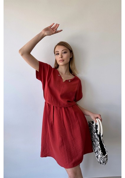 Kadın Mercan Kısa Kol, Kalp Yaka, Dokulu Desen, Bele Oturan, Aerobin Lastikli Bel Midi Elbise