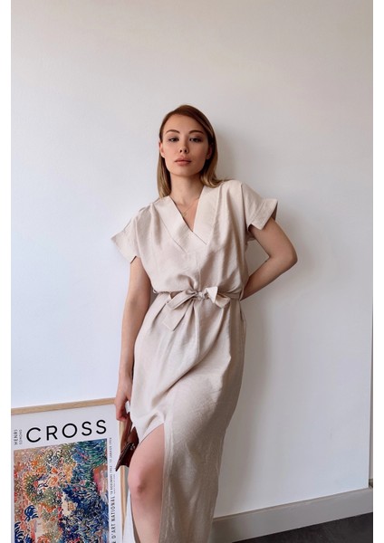 Kadın Taş Kısa Kol, V Yaka, Düz Renk Desen, Basic Kalıp/kesim, Aerobin Kumaş, Kuşaklı Maxi Elbise fiyatları