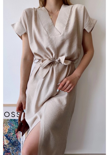 Kadın Taş Kısa Kol, V Yaka, Düz Renk Desen, Basic Kalıp/kesim, Aerobin Kumaş, Kuşaklı Maxi Elbise indirimleri