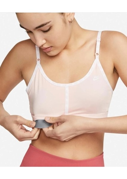 Air Dri-Fit Indy Light-Support Padded Logo Tape Sports Orta Destekli Kadın Bra DM0671-610 fırsatları