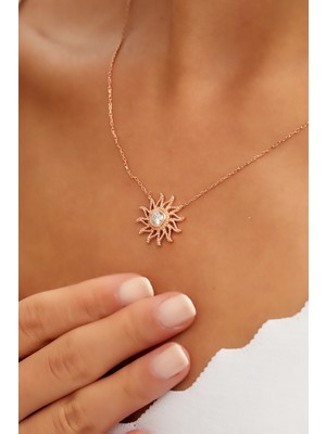 Belinda Zirkon Taşlı Yıldız Gümüş Kolye