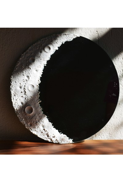 Moon Yuvarlak Gri Renkte Krater Konsol Ayna