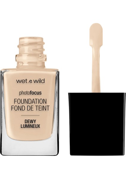 Wet N Wild Photo Focus Dewy Lumineux Fondöten - Soft Ivory